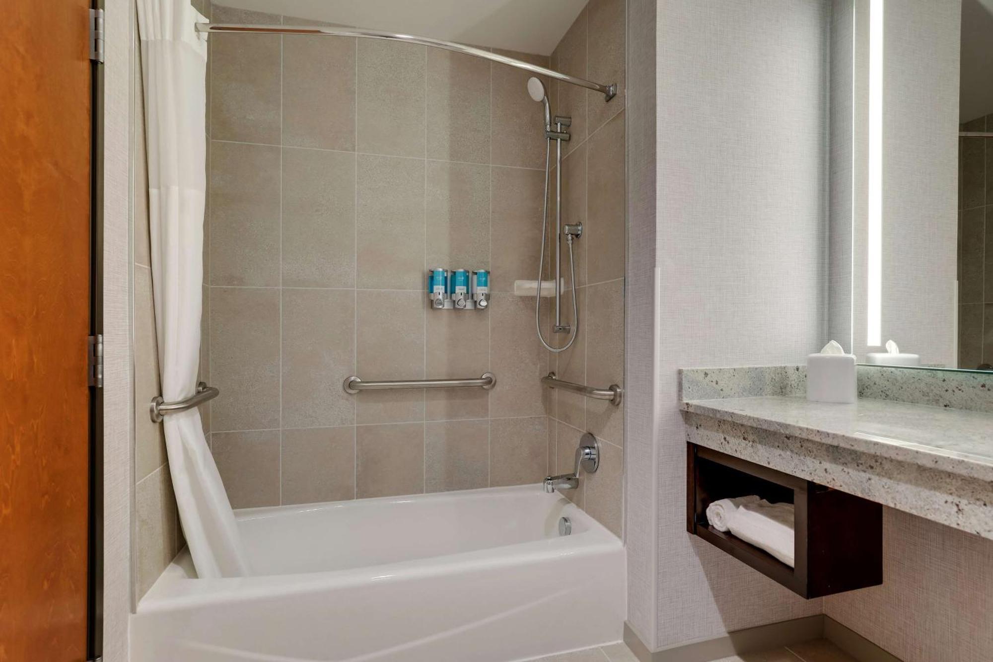 Drury Plaza Hotel Cincinnati Флоренс Екстер'єр фото
