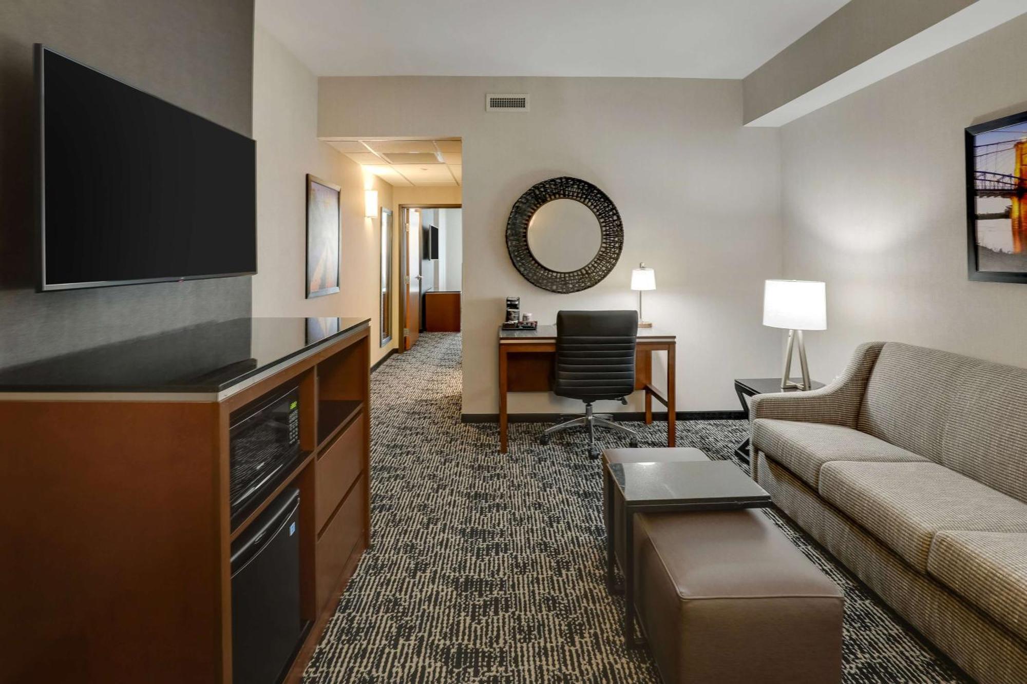 Drury Plaza Hotel Cincinnati Флоренс Екстер'єр фото