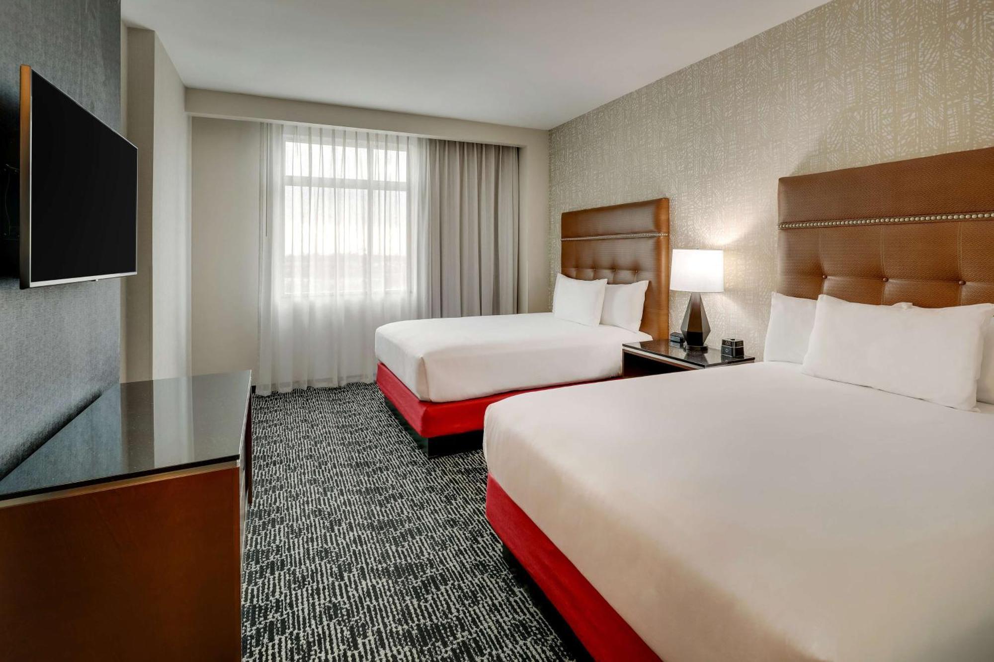 Drury Plaza Hotel Cincinnati Флоренс Екстер'єр фото