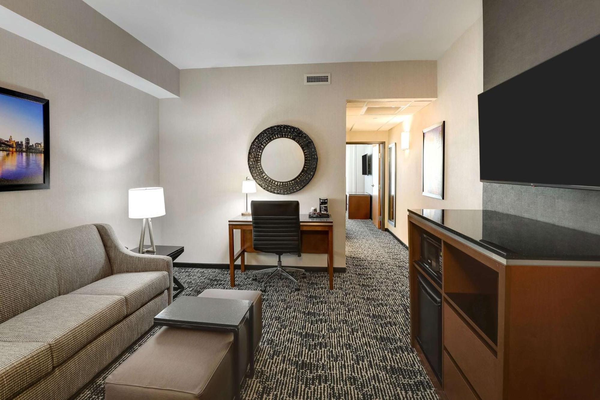 Drury Plaza Hotel Cincinnati Флоренс Екстер'єр фото